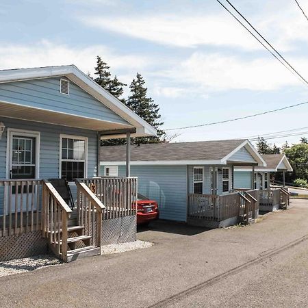 Peck'S Housekeeping Cottages Louisbourg Ngoại thất bức ảnh