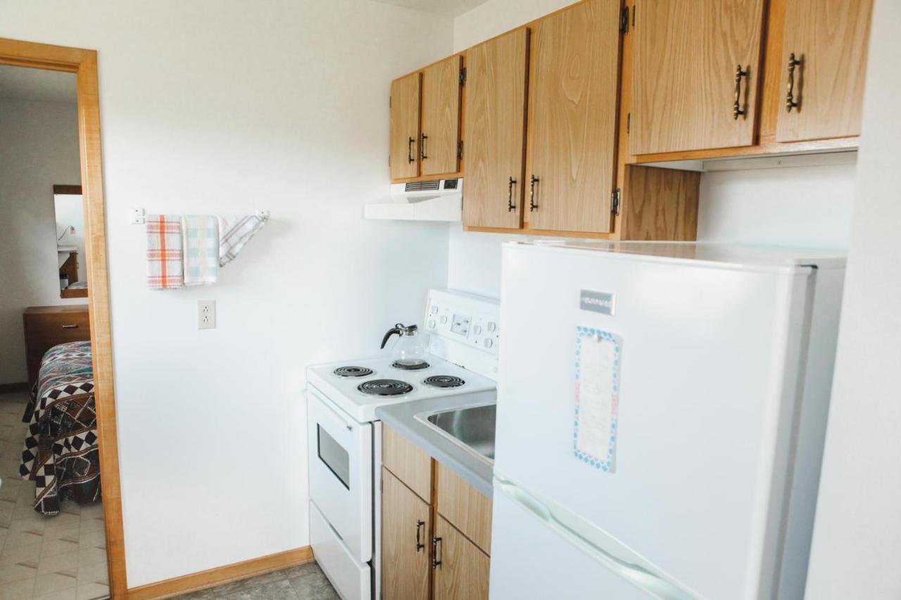 Peck'S Housekeeping Cottages Louisbourg Ngoại thất bức ảnh