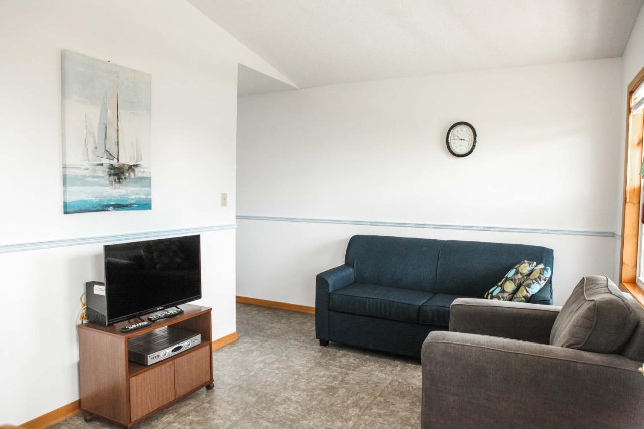 Peck'S Housekeeping Cottages Louisbourg Ngoại thất bức ảnh